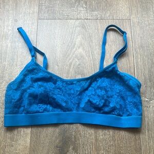 Auden Blue Comfort Bralette with Adjustable Straps like new size small
